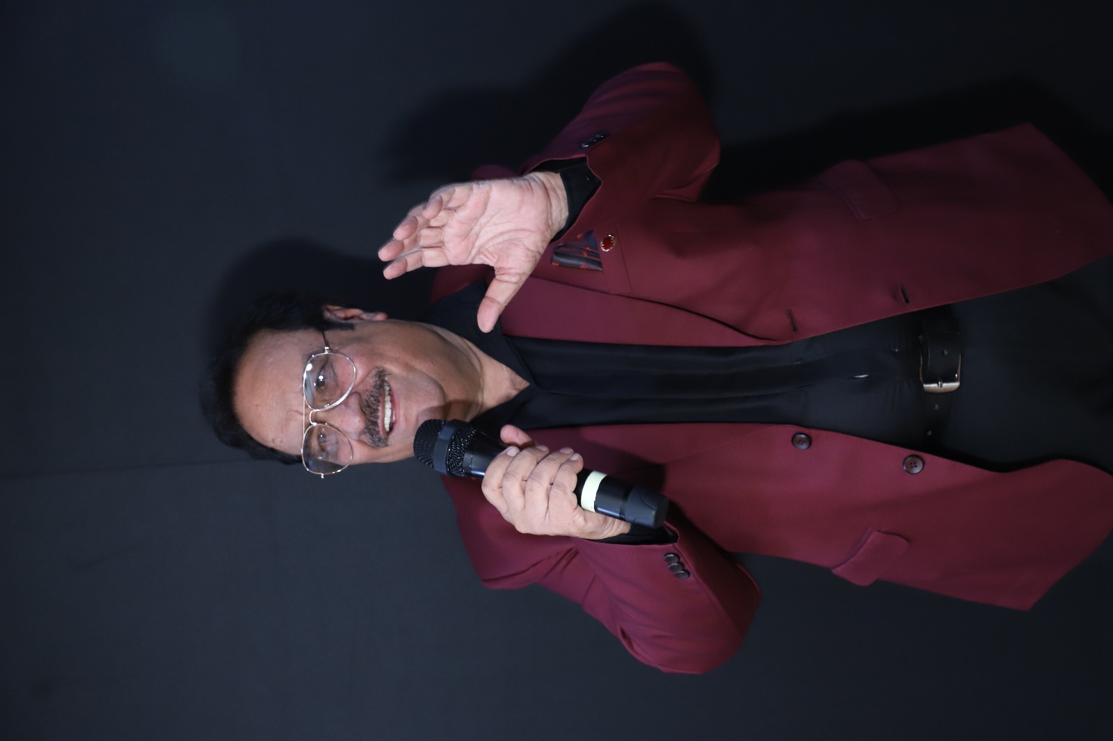 Naresh Khanna